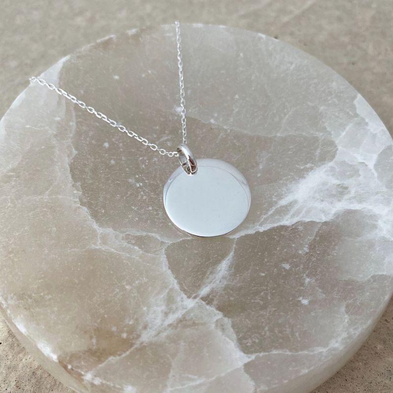 Collier Médaillon Bombé
