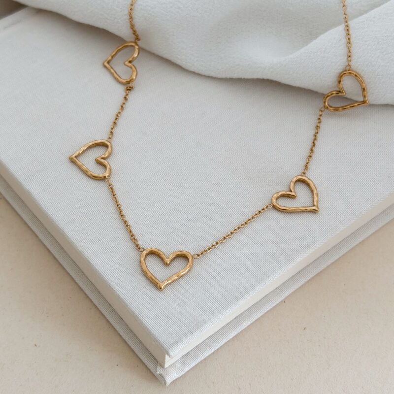 Collier Louise bijou femme décoré de coeurs acier inoxydable dore collection amour tendance bijoux jolie demoiselle shop