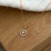 Collier Rosalie pour femme en plaqué or 3 microns 18 carats chaine classique et pendentif coeur et oxydes de zirconum séléction jolie demoiselle