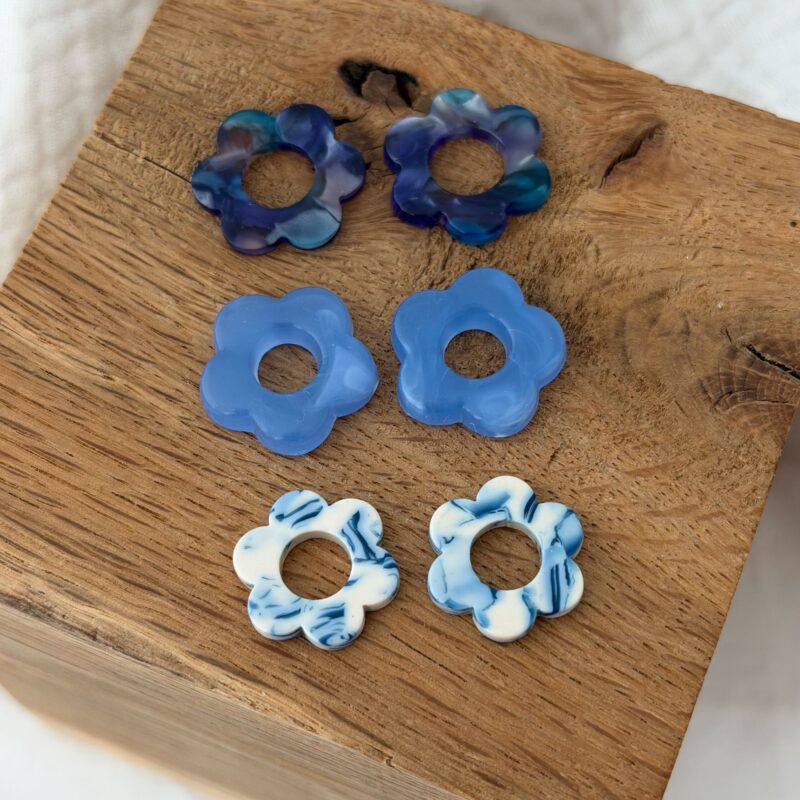 Alternative view of Coffret boucles d'oreilles interchangeables - Acétate
